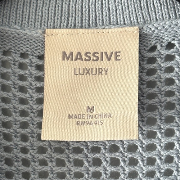 Massive Luxury Men Size M Blue Crochet Knit Button Down Shirt Polo Short Sleeve - Picture 7 of 10